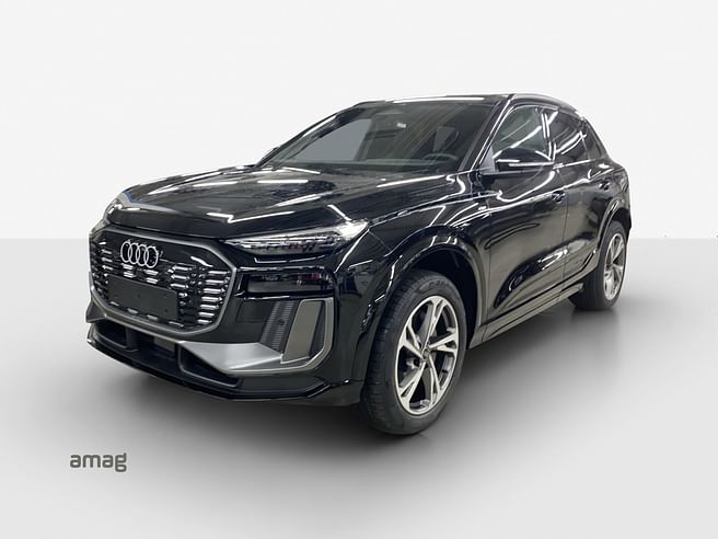 AUDI Q6 SUV e-tron quattro