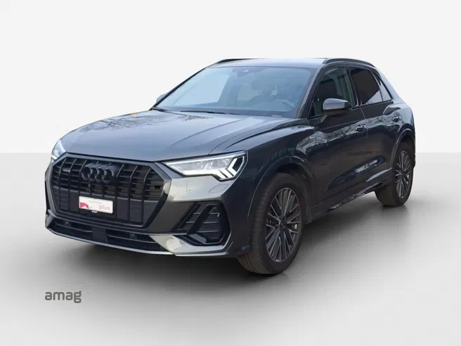 AUDI Q3 40 TFSI S line