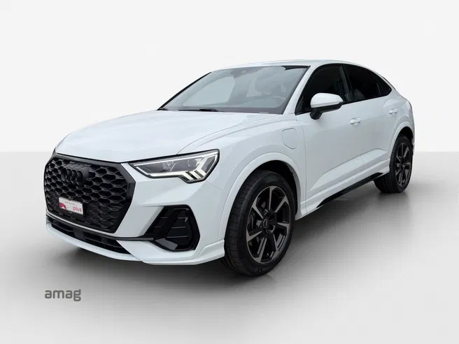 AUDI Q3 Sportback 45 TFSI e S line Attraction