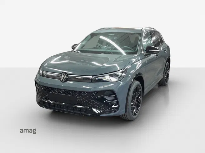 VW Tiguan R-Line