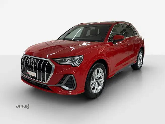 AUDI Q3 35 TDI S line Attraction