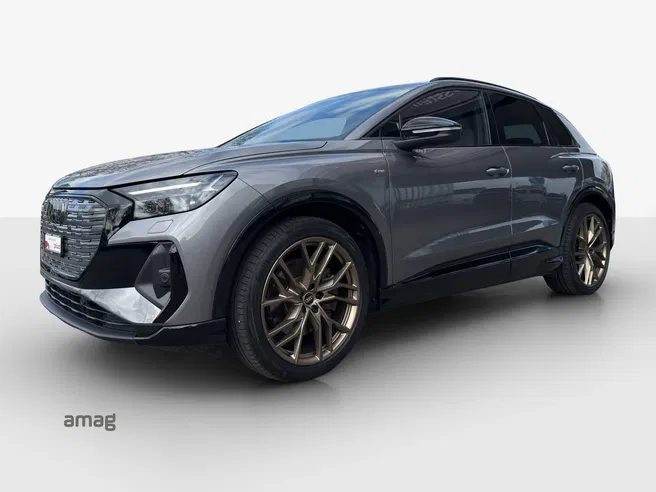 AUDI Q4 40 e-tron