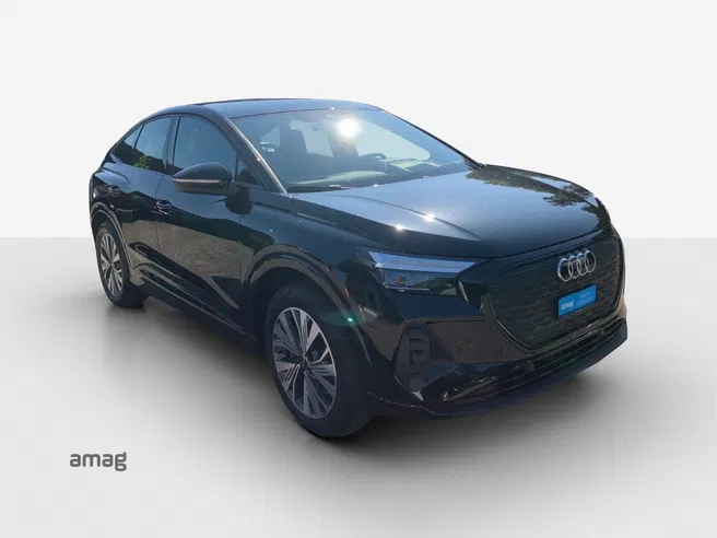 AUDI Q4 SB 50 e-tron quattro