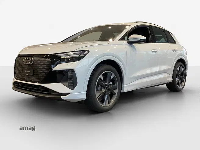 AUDI Q4 45 e-tron quattro Attraction