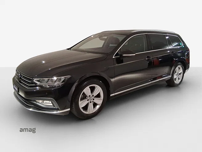 VW Passat Variant Elegance