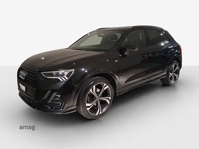 AUDI Q3 35 TDI S line Attraction