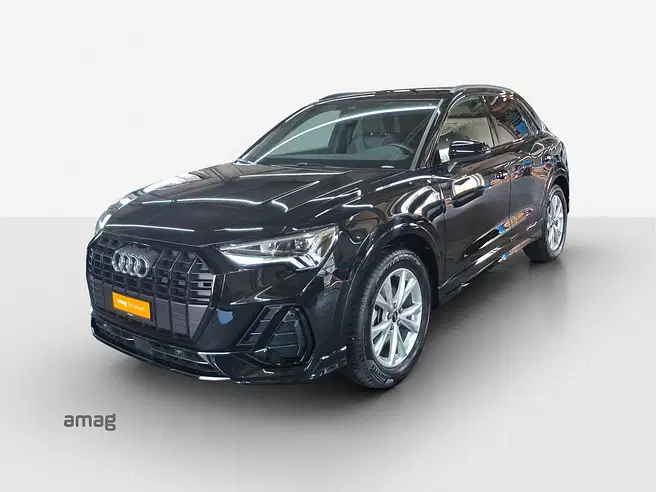 AUDI Q3 35 TFSI S line