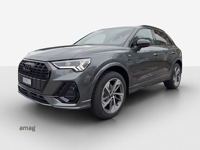 AUDI Q3 35 TFSI S line Attraction