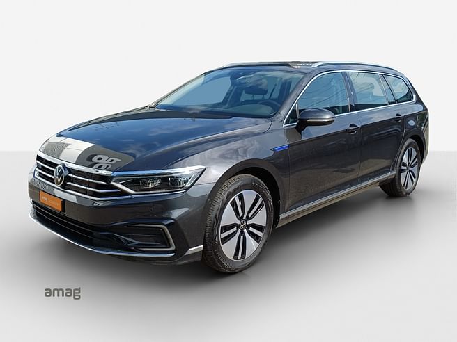 VW Passat Variant GTE