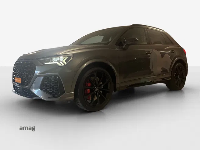 AUDI RS Q3