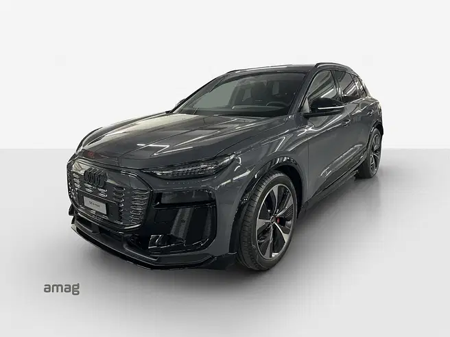 AUDI Q6 SUV e-tron quattro