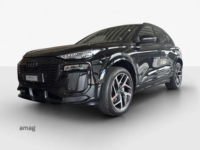 AUDI Q6 SUV e-tron performance