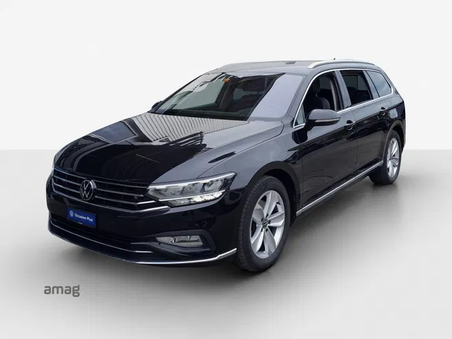 VW Passat Variant Elegance