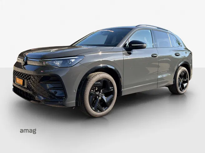 VW Tiguan R-Line