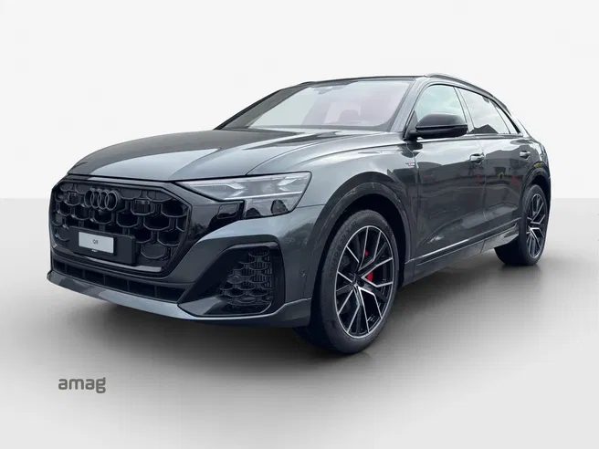 AUDI Q8 SUV TFSI e 290 kW Attraction