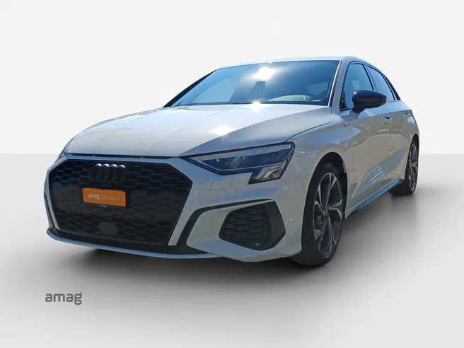 AUDI A3 Sportback 35 TFSI S line Attraction