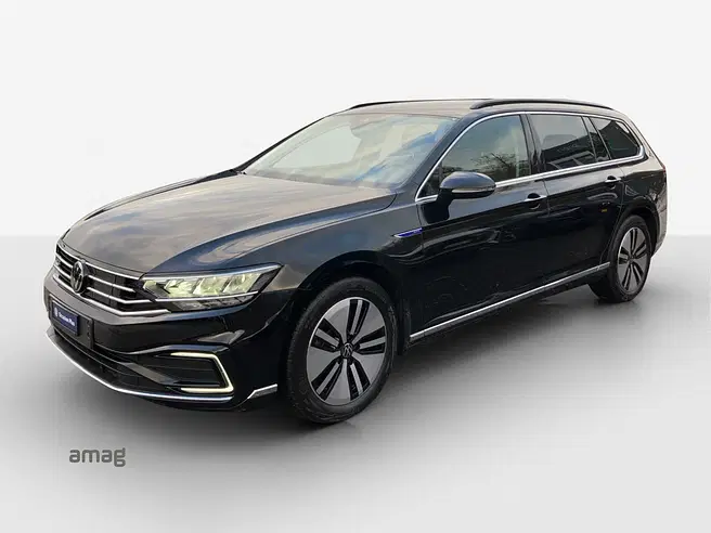 VW Passat Variant GTE
