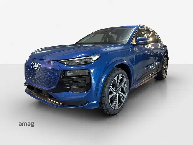 AUDI Q6 SUV e-tron performance