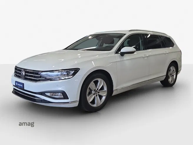 VW Passat Variant Elegance