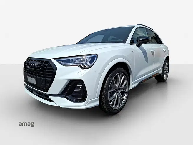AUDI Q3 40 TFSI S line