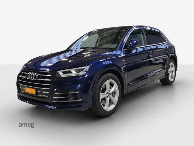AUDI Q5 55 TFSI e sport