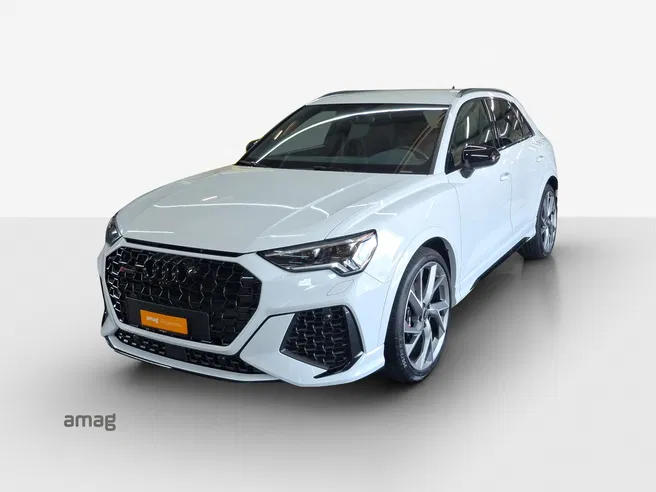 AUDI RS Q3 2.5 TFSI quattro