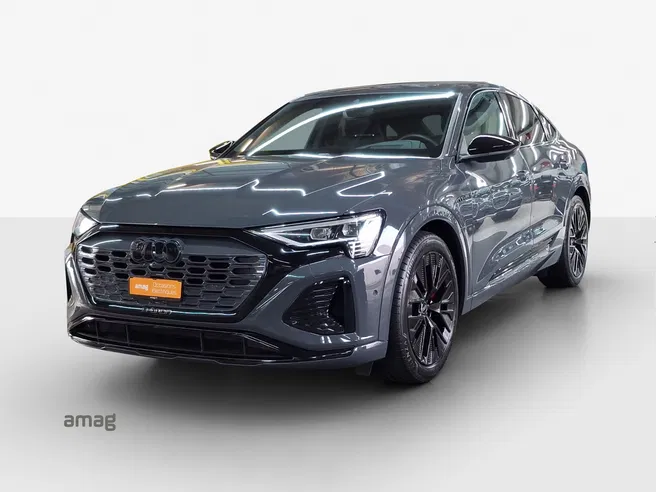 AUDI Q8 Sportback 55 e-tron Black Edition
