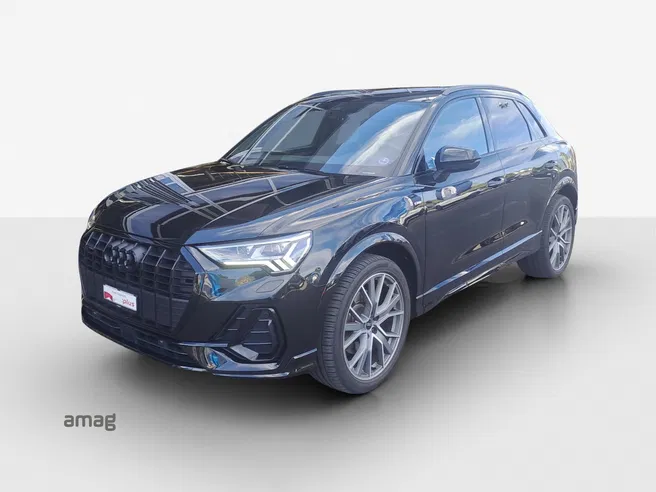 AUDI Q3 40 TFSI S line