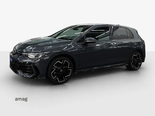 VW Golf  R-Line