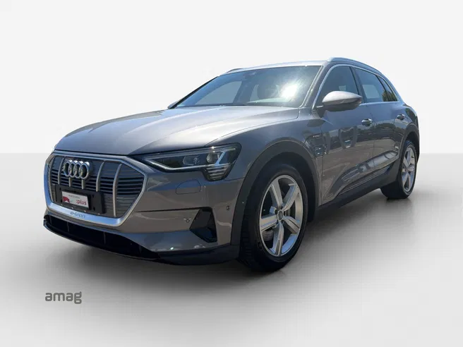 AUDI e-tron 50 quattro