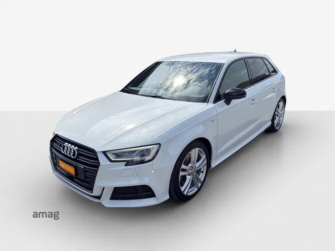 AUDI A3 Sportback 40 TFSI sport Attraction