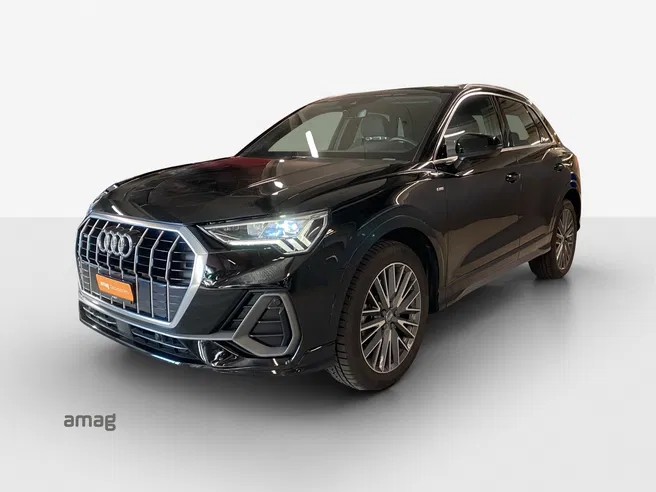 AUDI Q3 45 TFSI S line