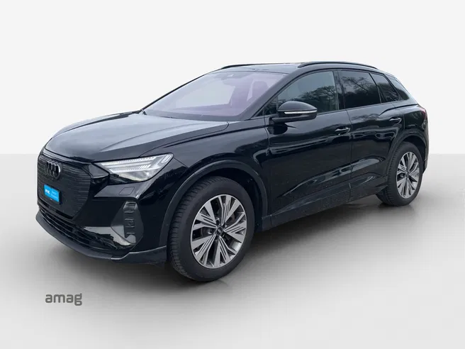 AUDI Q4 50 e-tron quattro