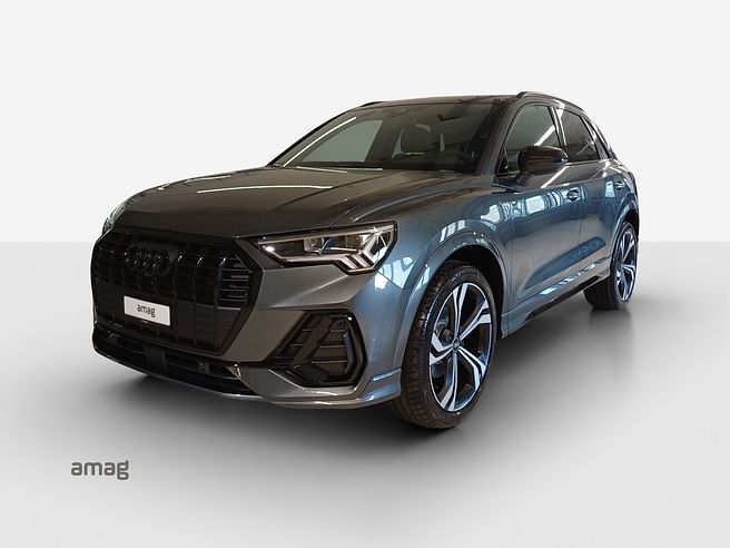 AUDI Q3 35 TFSI S line Attraction
