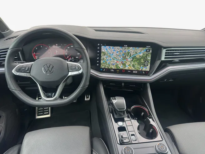 VW Touareg PA R-Line