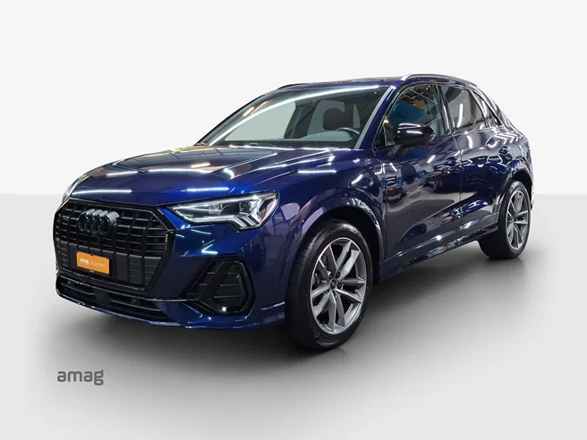 AUDI Q3 40 TFSI S line