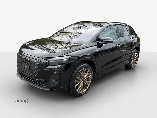 AUDI Q4 55 e-tron quattro