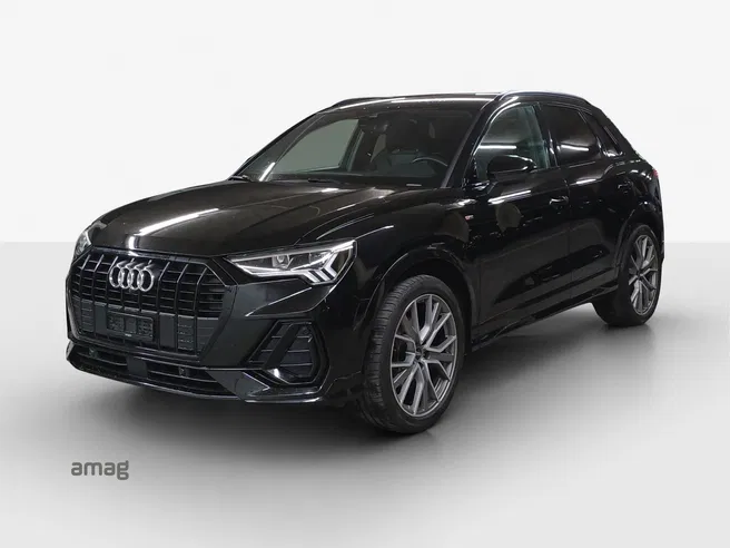 AUDI Q3 35 TFSI S line Attraction