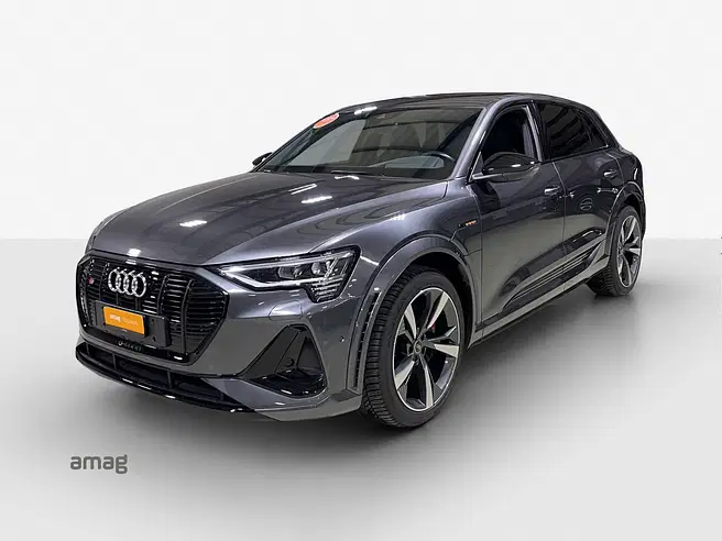 AUDI e-tron S quattro