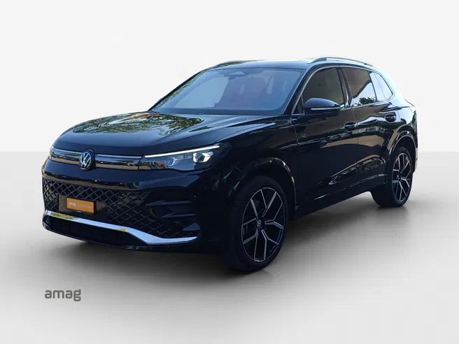 VW Tiguan R-Line