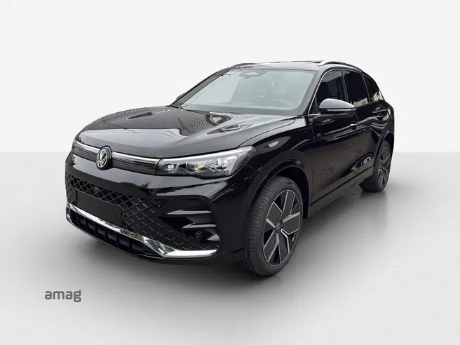 VW Tiguan R-Line