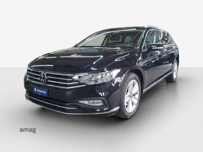 VW Passat Variant Elegance
