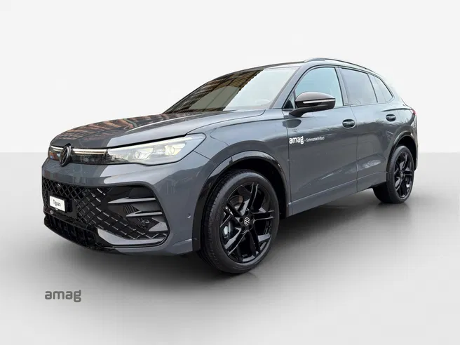 VW Tiguan R-Line