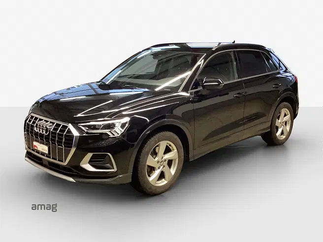 AUDI Q3 40 TFSI advanced