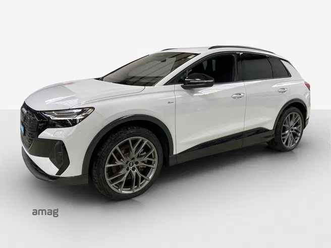 AUDI Q4 55 e-tron quattro