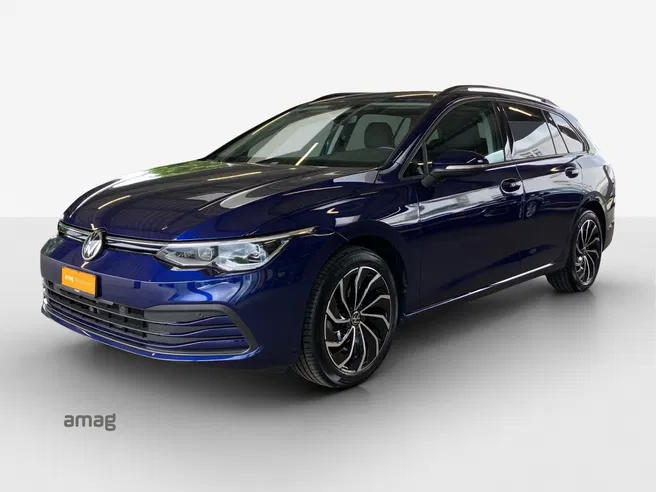 VW Golf 8 Variant Life