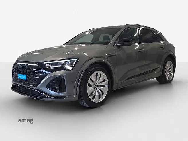 AUDI SQ8 e-tron quattro