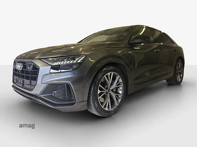 AUDI Q8 55 TFSI e