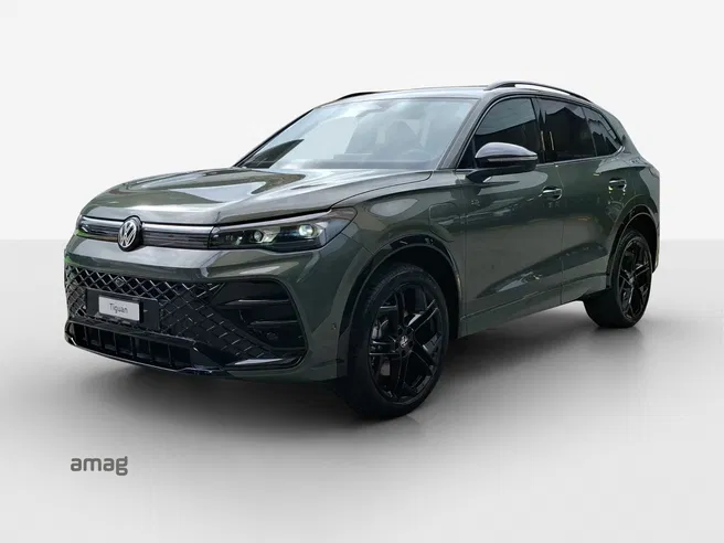 VW Tiguan R-Line