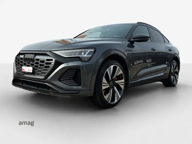 AUDI Q8 Sportback 55 e-tron Black Edition